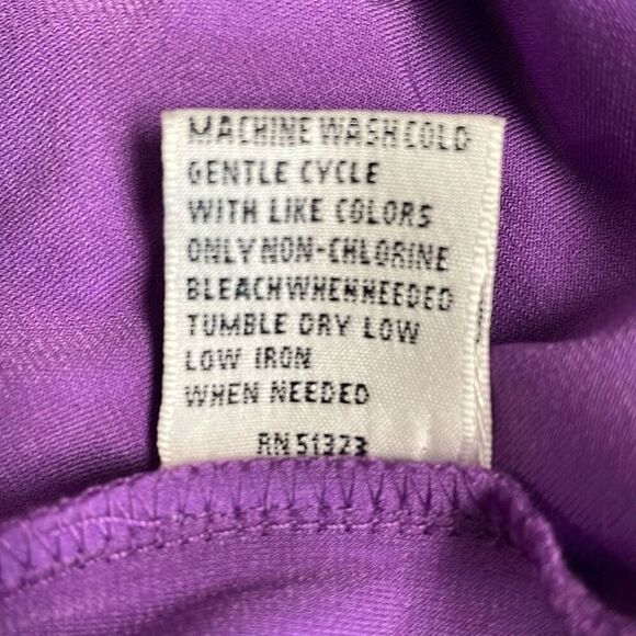 JOSEPHINE STUDIO Ladies Ruched Ruffled Vneck Short Sleeve Top Size Small - Picture 6 of 6